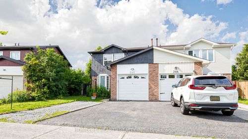242 Braymore Blvd, Scarborough, ON, M1B2G8 | Card Image