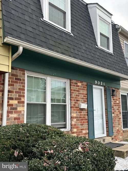 9031 Continental Pl, LANDOVER, MD, 20785-4733 | Card Image