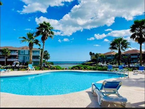 9 Harbor Pt, Laguna Vista, TX, 78578-2546 | Card Image