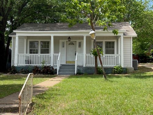 1527 Outer Dr, Tyler, TX, 75701-3864 | Card Image