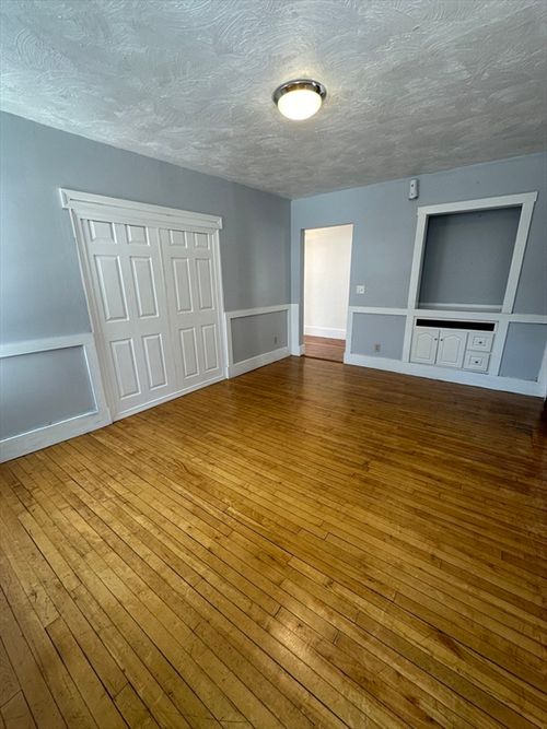 2-10 Porter St, Haverhill, MA, 01832-5320 | Card Image
