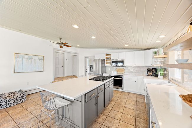 14217 Brunsvold Rd, House other with 4 bedrooms, 4 bathrooms and null parking in Minnetonka MN | Image 13
