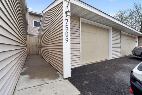 7509 Whitney Drive, Apple Valley, MN, 55124 | Card Image