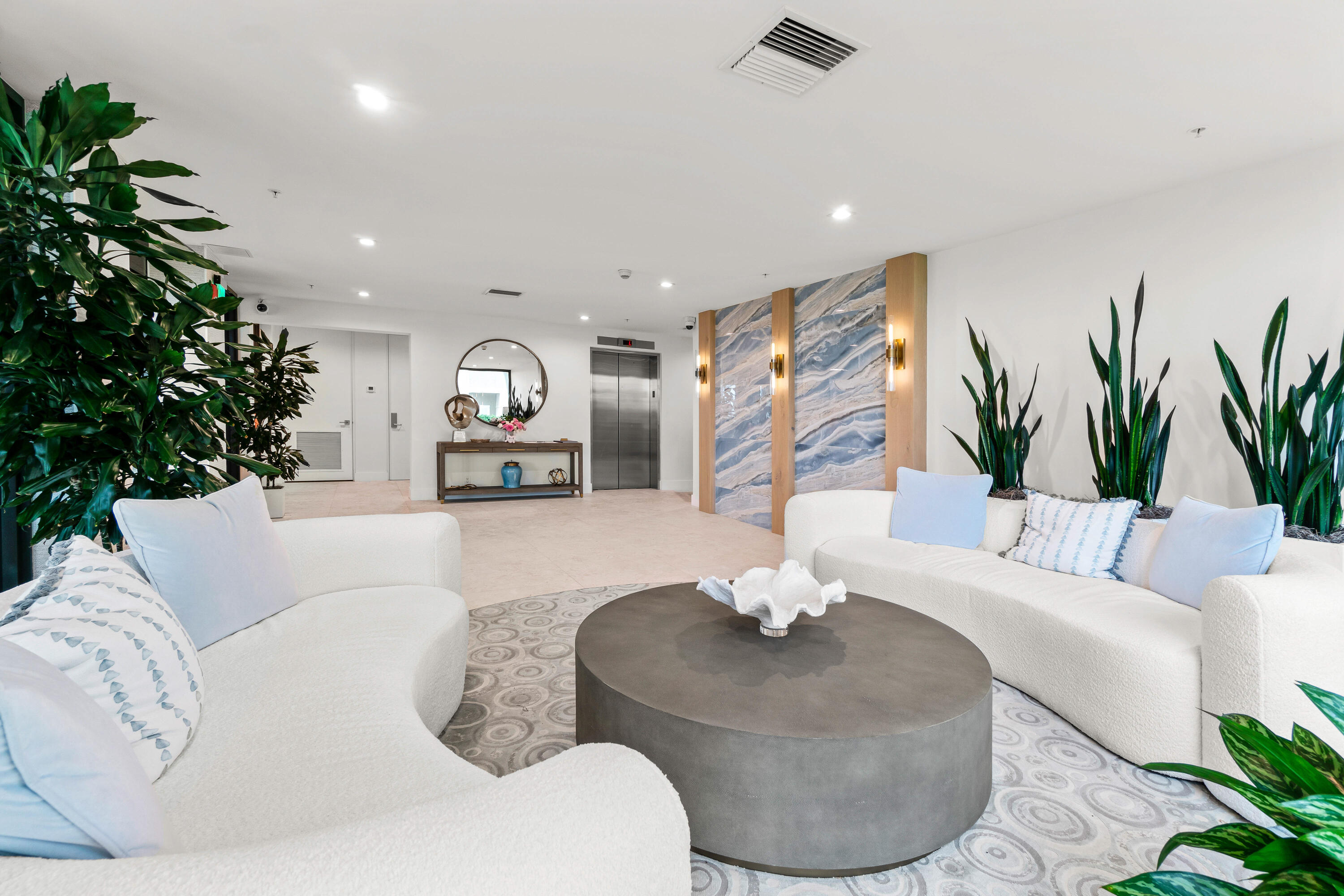 Residential in Singer Island 2