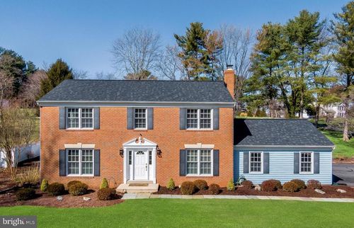 2239 Regina Dr, CLARKSBURG, MD, 20871-8527 | Card Image