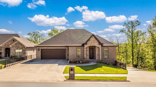 8908 Stillwater Rd, Sherwood, AR, 72120-4417 | Card Image