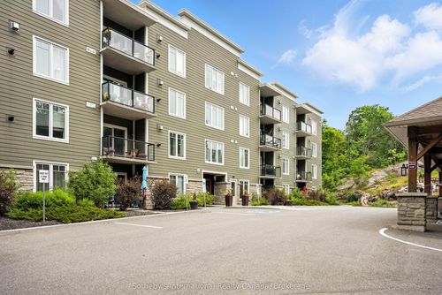 106-391 James St W, Gravenhurst, ON, P1P0A5 | Card Image