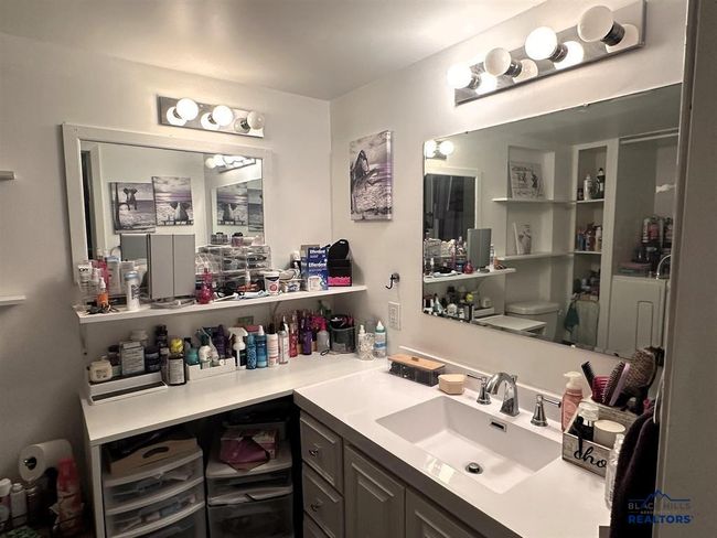 306 10 Th Ave, House other with 4 bedrooms, 3 bathrooms and null parking in Edgemont SD | Image 17