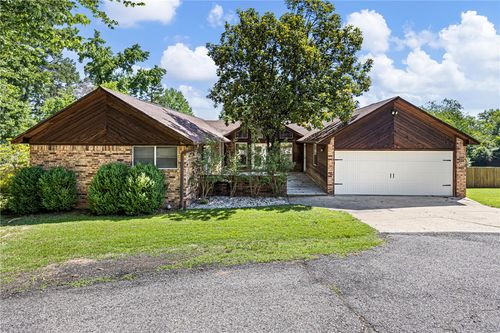 1103 Inglewood Ave, Russellville, AR, 72801-5717 | Card Image