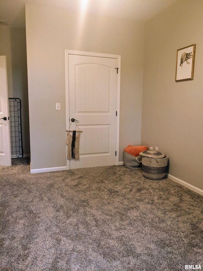 17359 Log Cabin Rd, House other with 4 bedrooms, 3 bathrooms and null parking in Ewing IL | Image 18