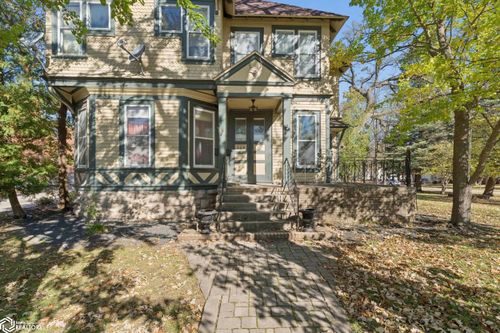 324 2nd Street Se, Mason City, IA, 50401 | Card Image