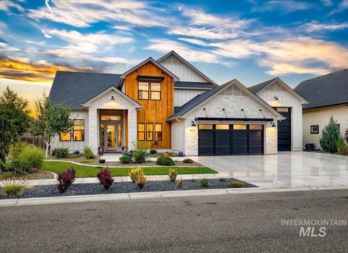 1523 N Morehouse Ave, Eagle, ID, 83616-3607 | Card Image
