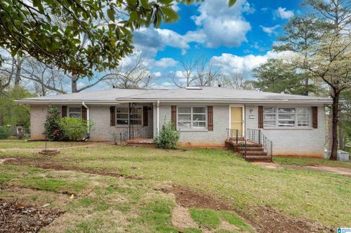 3117 Ashwood Rd, HUEYTOWN, AL, 35023-2909 | Card Image