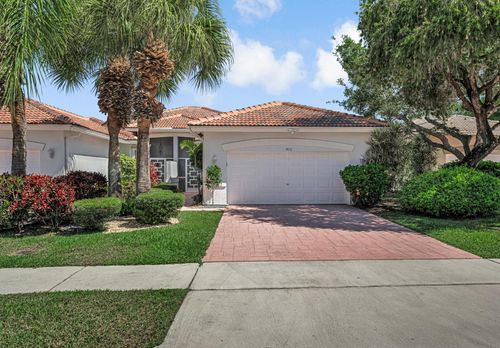 9818 Crescent View Drive S, Boynton Beach, FL, 33437 | Card Image