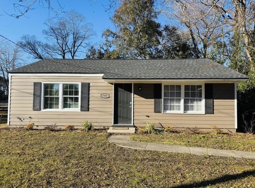 2805 Martha Dr, North Charleston, SC, 29405-3913 | Card Image