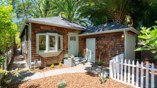103 Oak Knoll Ave, San Anselmo, CA, 94960-1833 | Card Image