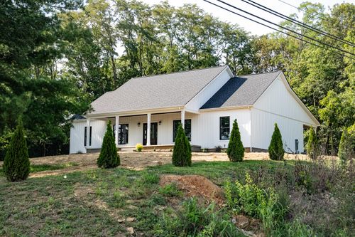 18 Saint Edwards Ln, Cynthiana, KY, 41031-6122 | Card Image