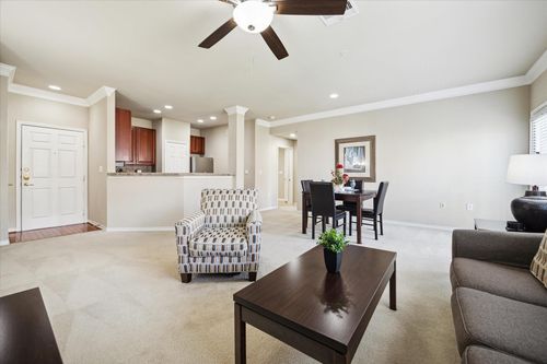 460-2400 Mccue Rd, Houston, TX, 77056-5118 | Card Image