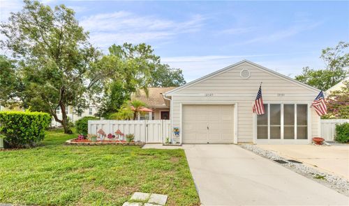 12529 Knollbrook Ln, HUDSON, FL, 34669-2724 | Card Image