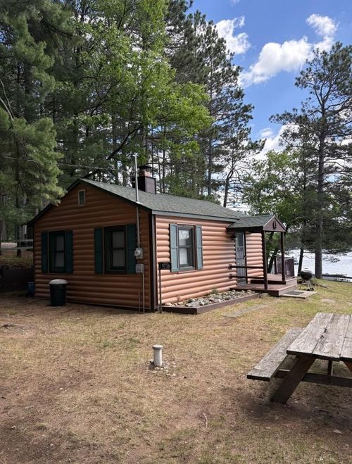 5-9736 Bakers Acres, Minocqua, WI, 54548-4400 | Card Image