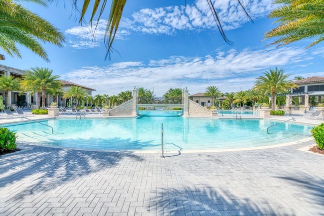 APT-23 - 7831 Nw 104 Th Ave, Condo with 2 bedrooms, 3 bathrooms and null parking in Doral FL | Image 31