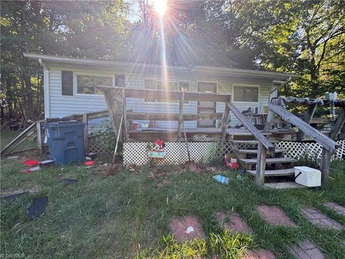 7410 Seldon Rd, Summerfield, NC, 27358-9021 | Card Image