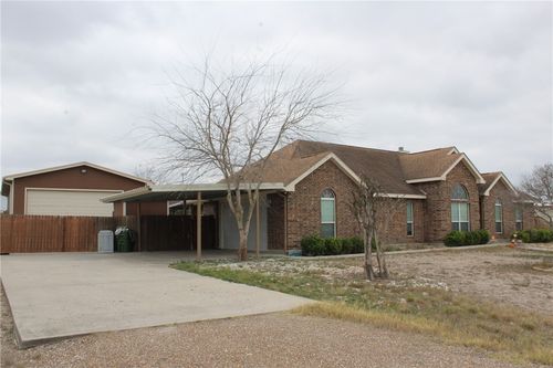 137 Lakeview Trce, Three Rivers, TX, 78071-3266 | Card Image
