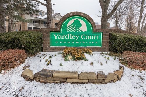apt-203-8720 Yardley Ct, Indianapolis, IN, 46268-4915 | Card Image