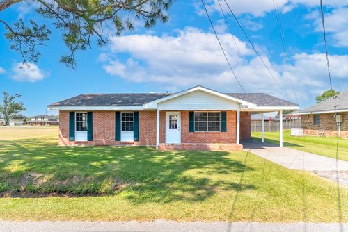 1136 E Camellia Dr, Thibodaux, LA, 70301-3925 | Card Image
