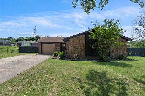 328 Valleybrook Ave, Bowling Green, KY, 42101-3636 | Card Image