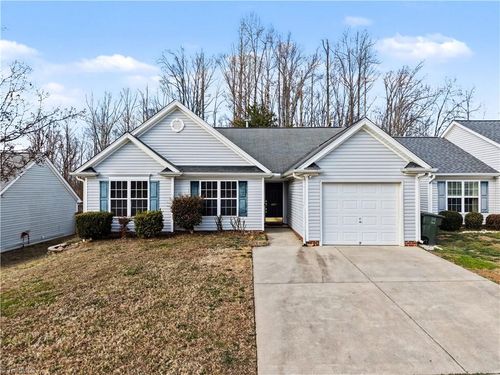 6003 Trailshead Dr, Greensboro, NC, 27405-8276 | Card Image