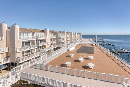 2a-401 Bay Shore Dr, Barnegat, NJ, 08005-2639 | Card Image
