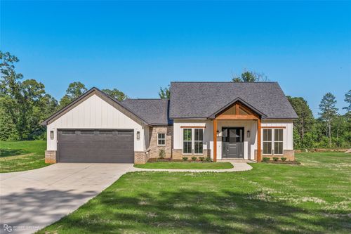 2643 Germantown Rd, Minden, LA, 71055-7327 | Card Image