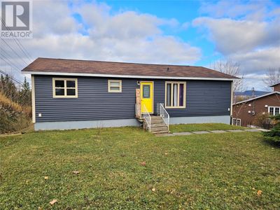 16 Windsor St, House other with 3 bedrooms, 2 bathrooms and null parking in Corner Brook NL | Image 2