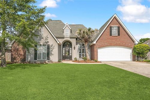 864 Sweet Bay Dr, Mandeville, LA, 70448-6278 | Card Image