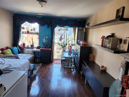 apt-5-138-10 35th Ave, Flushing, NY, 11354-3455 | Card Image