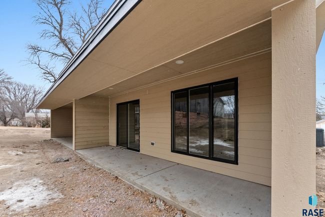 711 Dakota Ave, Townhouse with 3 bedrooms, 3 bathrooms and null parking in Dell Rapids SD | Image 30