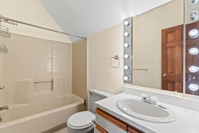 APT-5 - 33 River Front Dr, Condo with 1 bedrooms, 2 bathrooms and null parking in Manchester NH | Image 15
