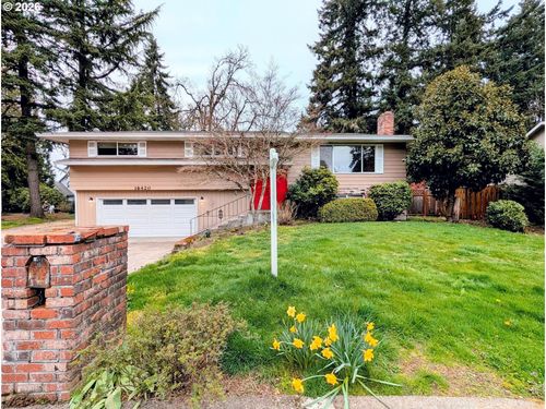 16420 Chessington Ct, Gladstone, OR, 97027-1014 | Card Image