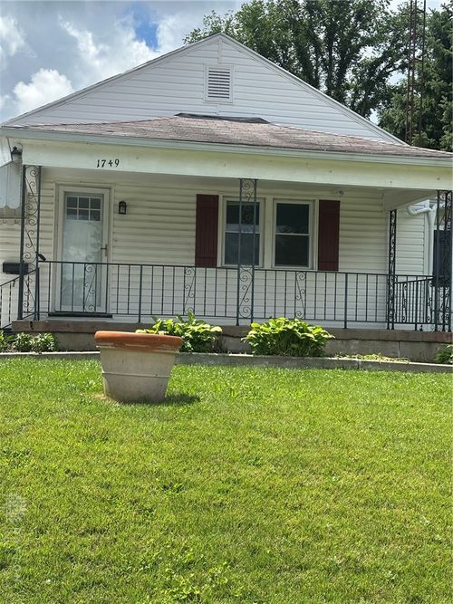 1749 Rosemont Blvd, Dayton, OH, 45420-2508 | Card Image