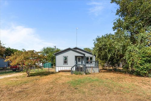 239 County Road 1743, Clifton, TX, 76634-3966 | Card Image