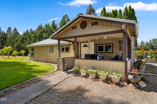 4551 Holland Loop Road, Cave Junction, OR, 97523 | Card Image