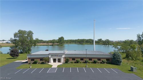 319 Howard Dr, Sandusky, OH, 44870-8607 | Card Image