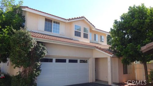 3-16731 Parthenia St, North Hills, CA, 91343-5502 | Card Image