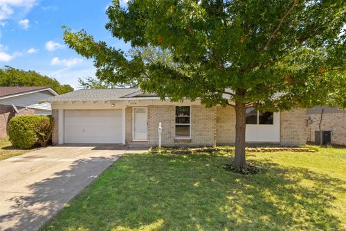 2106 Lamont Dr, Garland, TX, 75040-4182 | Card Image
