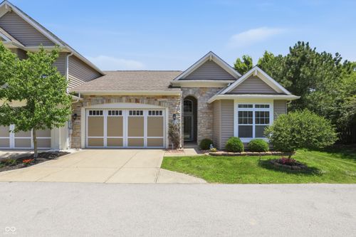 561 Rickels Ct, Whiteland, IN, 46184-9279 | Card Image