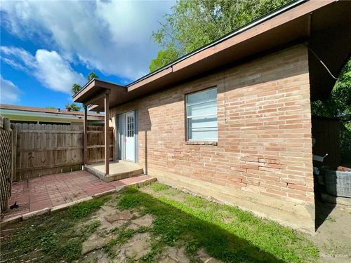 cottage-806 Walnut Ave, McAllen, TX, 78501-2166 | Card Image
