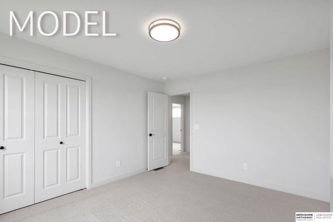 5417 N 191 St St, House other with 4 bedrooms, 3 bathrooms and 3 parking in Elkhorn NE | Image 44