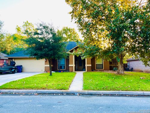 228 Bunker Hl, Pleasanton, TX, 78064-4716 | Card Image