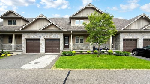 13-11 Harvest Lane, Delhi, ON, N4B0A4 | Card Image